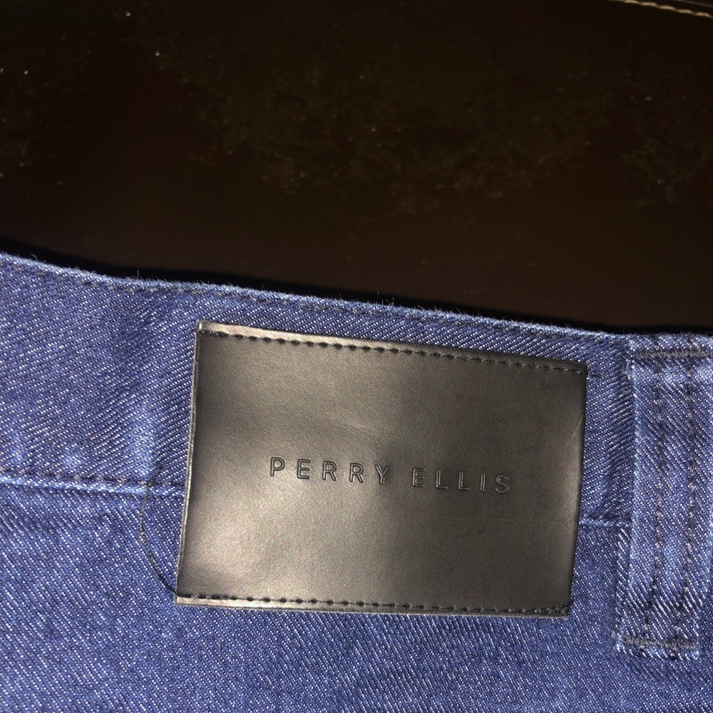 Men’s Perry Ellis jeans